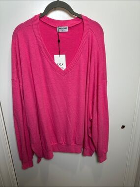 LNA Hot Pink V-Neck Pullover Sweater (24)